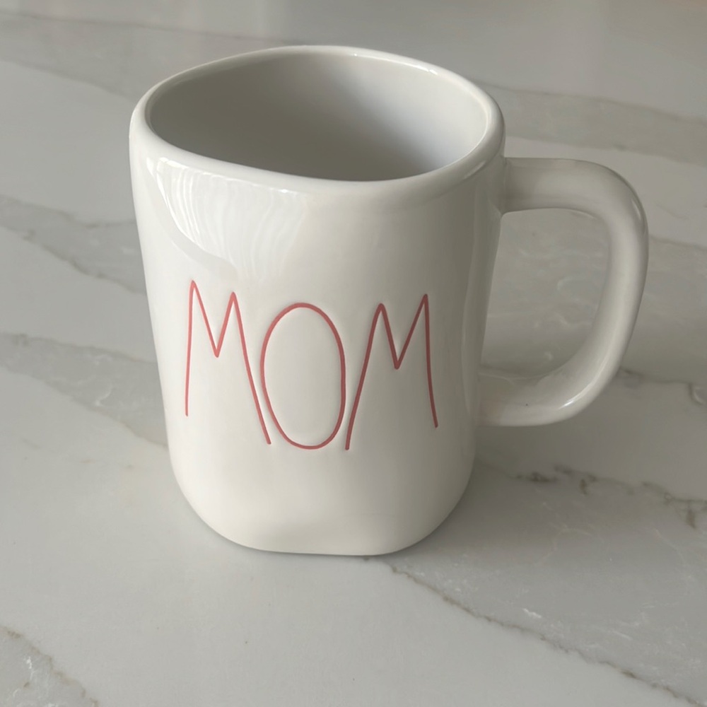 Rae Dunn Ceramic Mug MOM